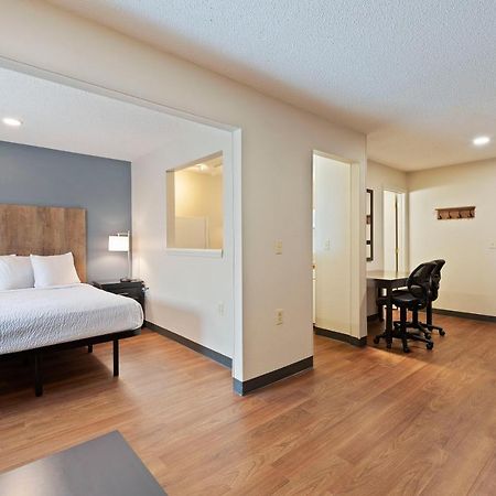 Extended Stay America Select Suites - Charlotte - University Place - E Mccullough Dr Zewnętrze zdjęcie