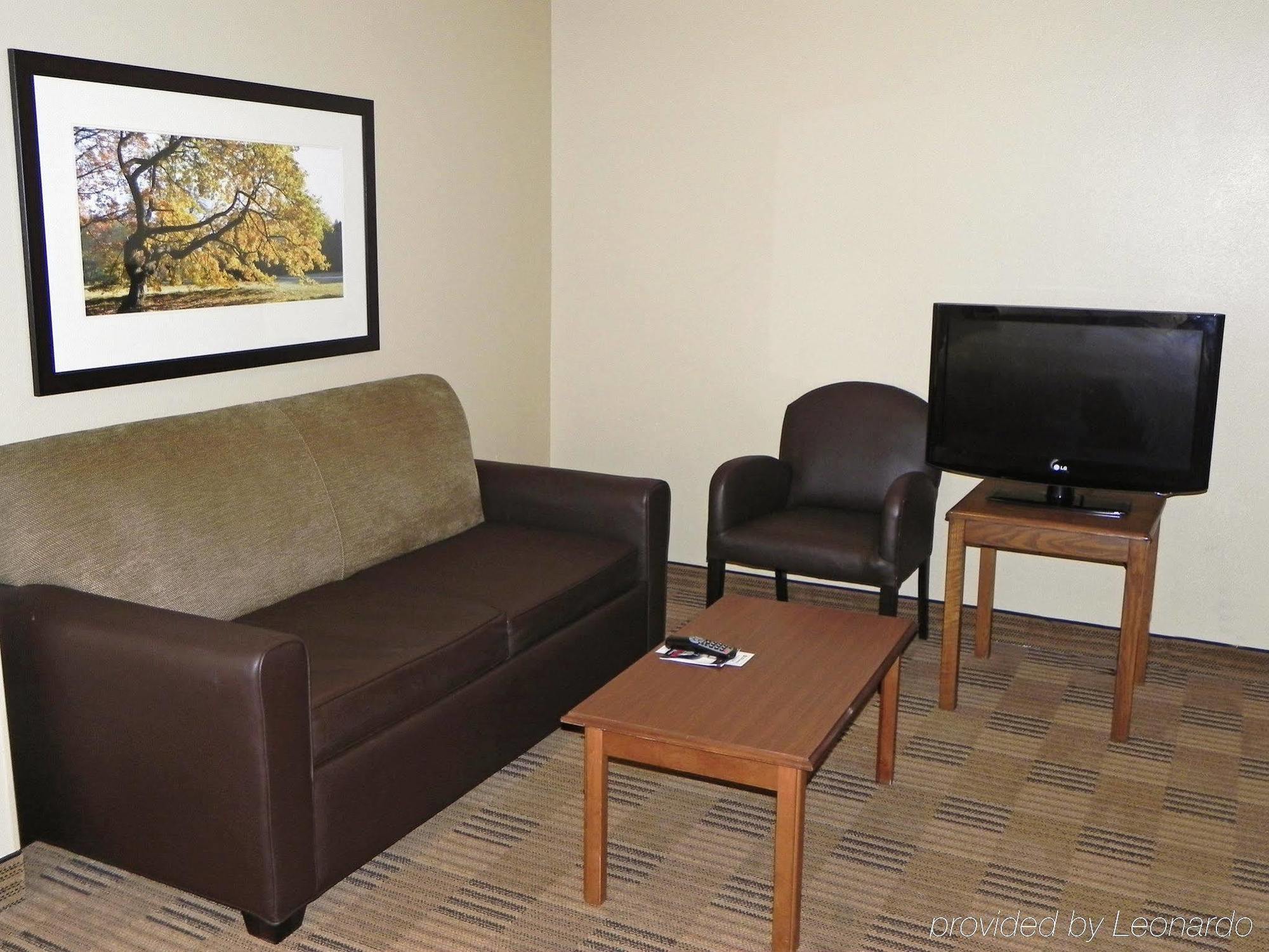 Extended Stay America Select Suites - Charlotte - University Place - E Mccullough Dr Zewnętrze zdjęcie