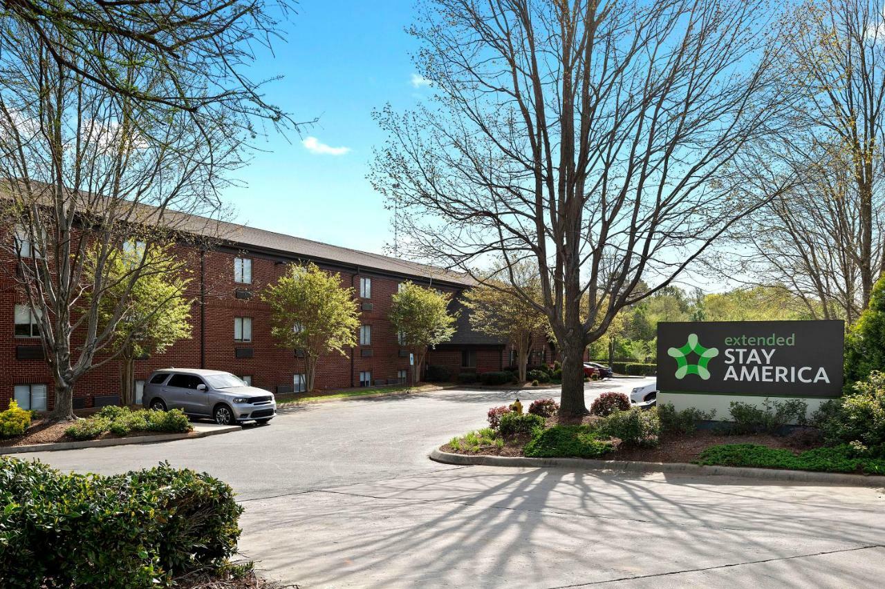 Extended Stay America Select Suites - Charlotte - University Place - E Mccullough Dr Zewnętrze zdjęcie